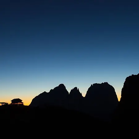Rifugio Sass Becè 3* Canazei