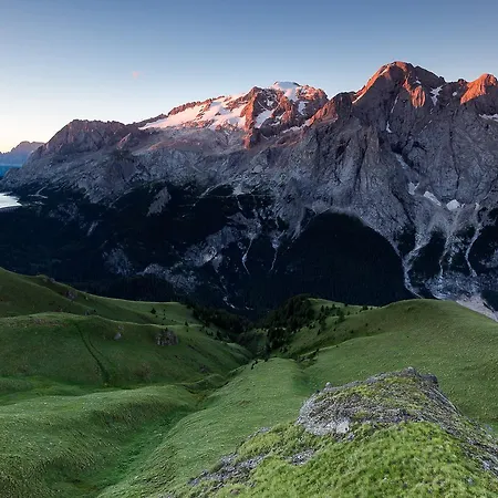 Rifugio Sass Bece 호텔